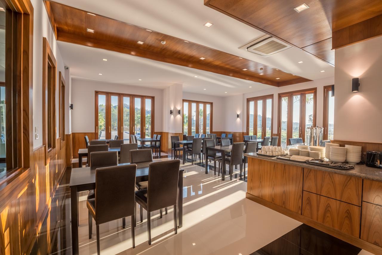Sann View Hotel Thoeng Exterior photo