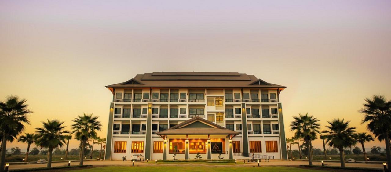 Sann View Hotel Thoeng Exterior photo